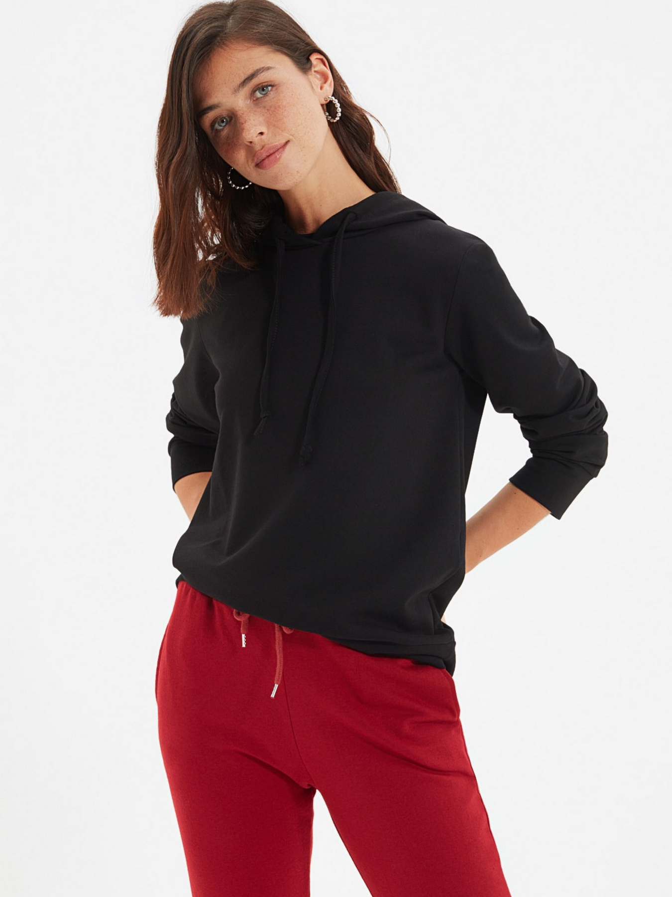 Худи Trendyol модель TWOAW20SW0059/Siyah Фото