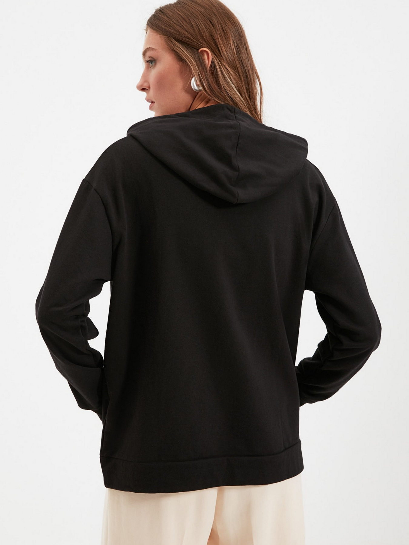 Худи Trendyol модель TWOAW20SW0525/Siyah Фото