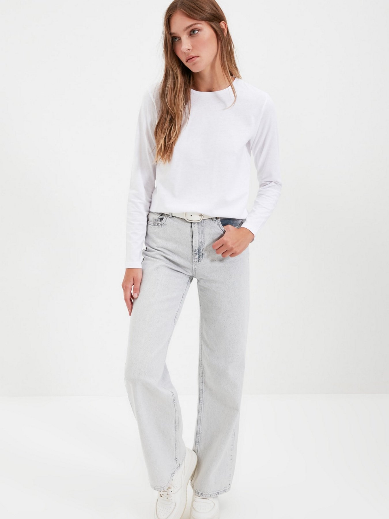 Лонгслив Trendyol модель TWOAW21TS0098/Beyaz Фото