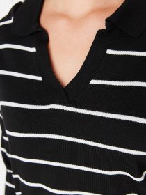 Джемпер Trendyol модель TWOAW22KZ0735/Siyah Фото