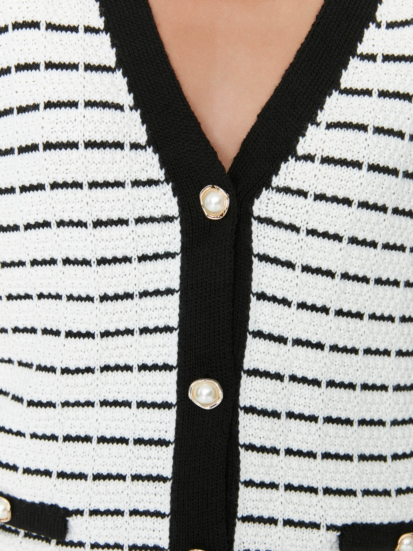 Кардиган Trendyol модель TWOAW23HI00261/Siyah Фото