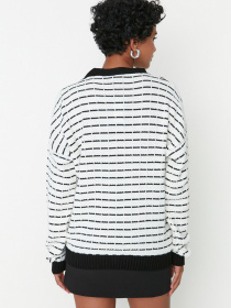 Кардиган Trendyol модель TWOAW23HI00261/Siyah Фото