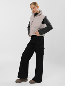 Утеплений жилет Trendyol модель TWOAW23YE00059/Tas Фото