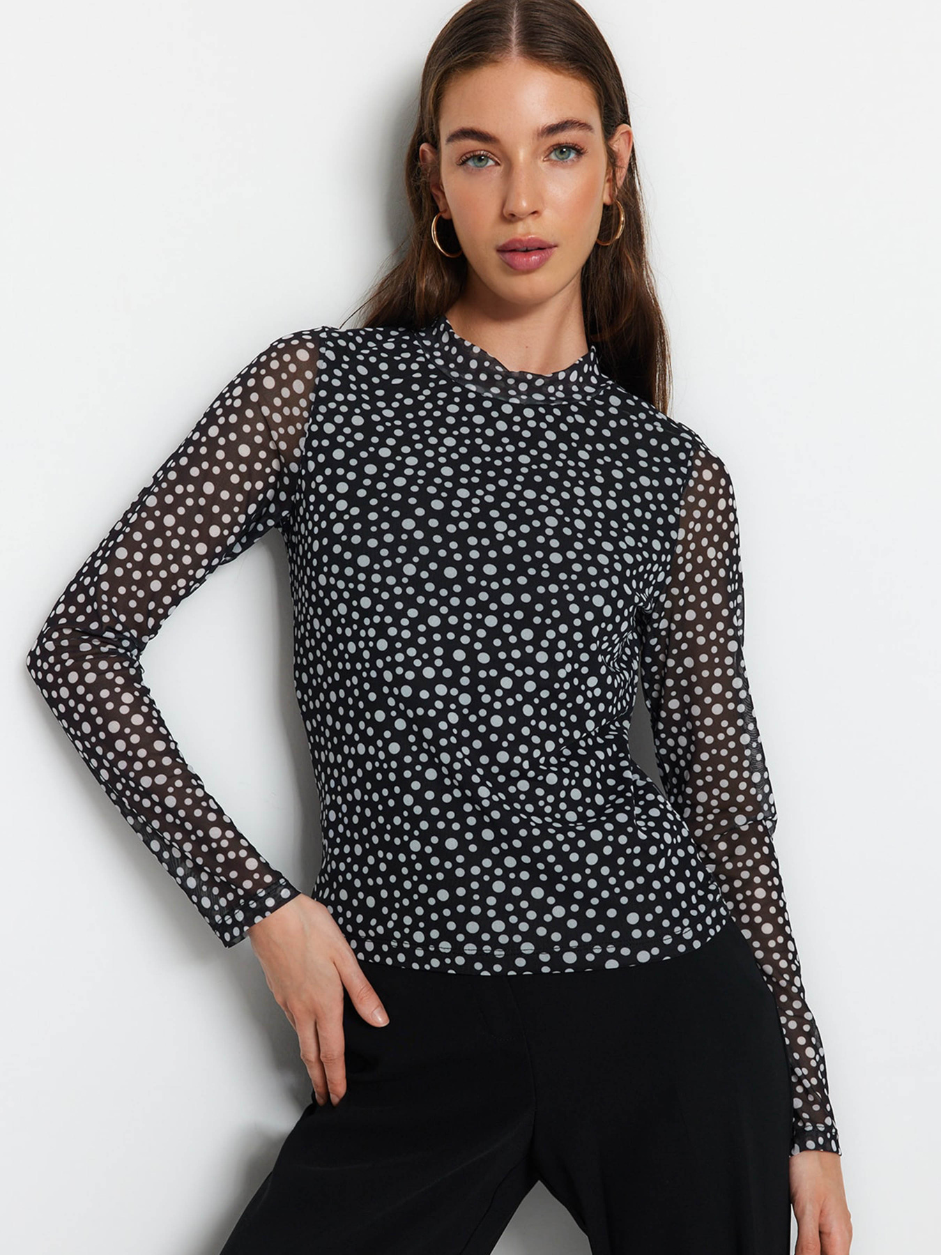 Лонгслів Trendyol модель TWOAW24BZ00138/Siyah Фото