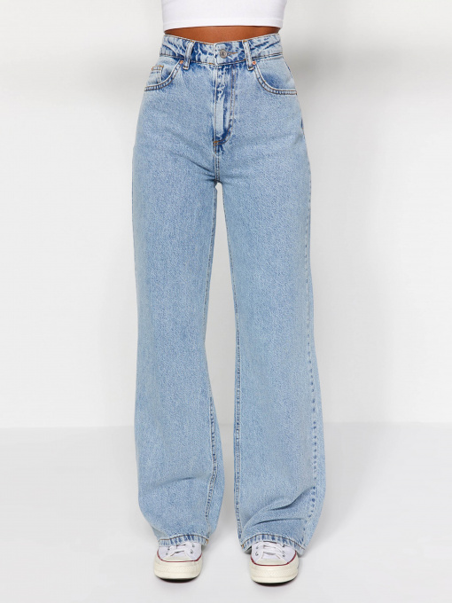 Широкие джинсы Trendyol модель TWOAW24JE00073/Acık Mavi Фото