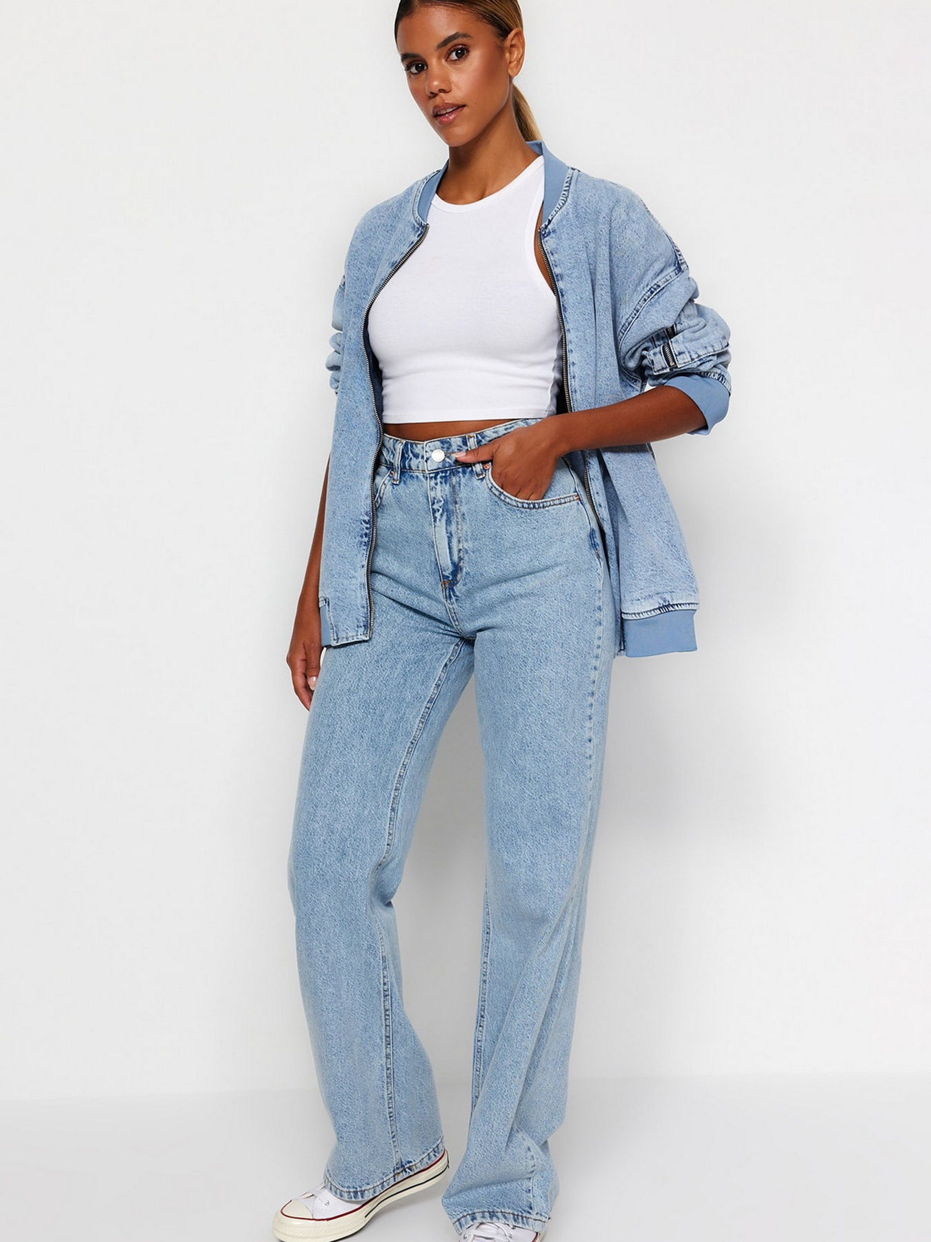 Широкі джинси Trendyol модель TWOAW24JE00073/Acık Mavi Фото