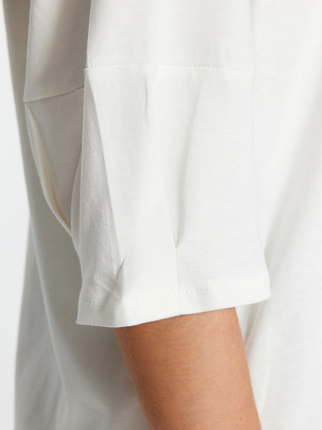 Футболка Trendyol модель TWOAW24TS00001/Ekru Фото