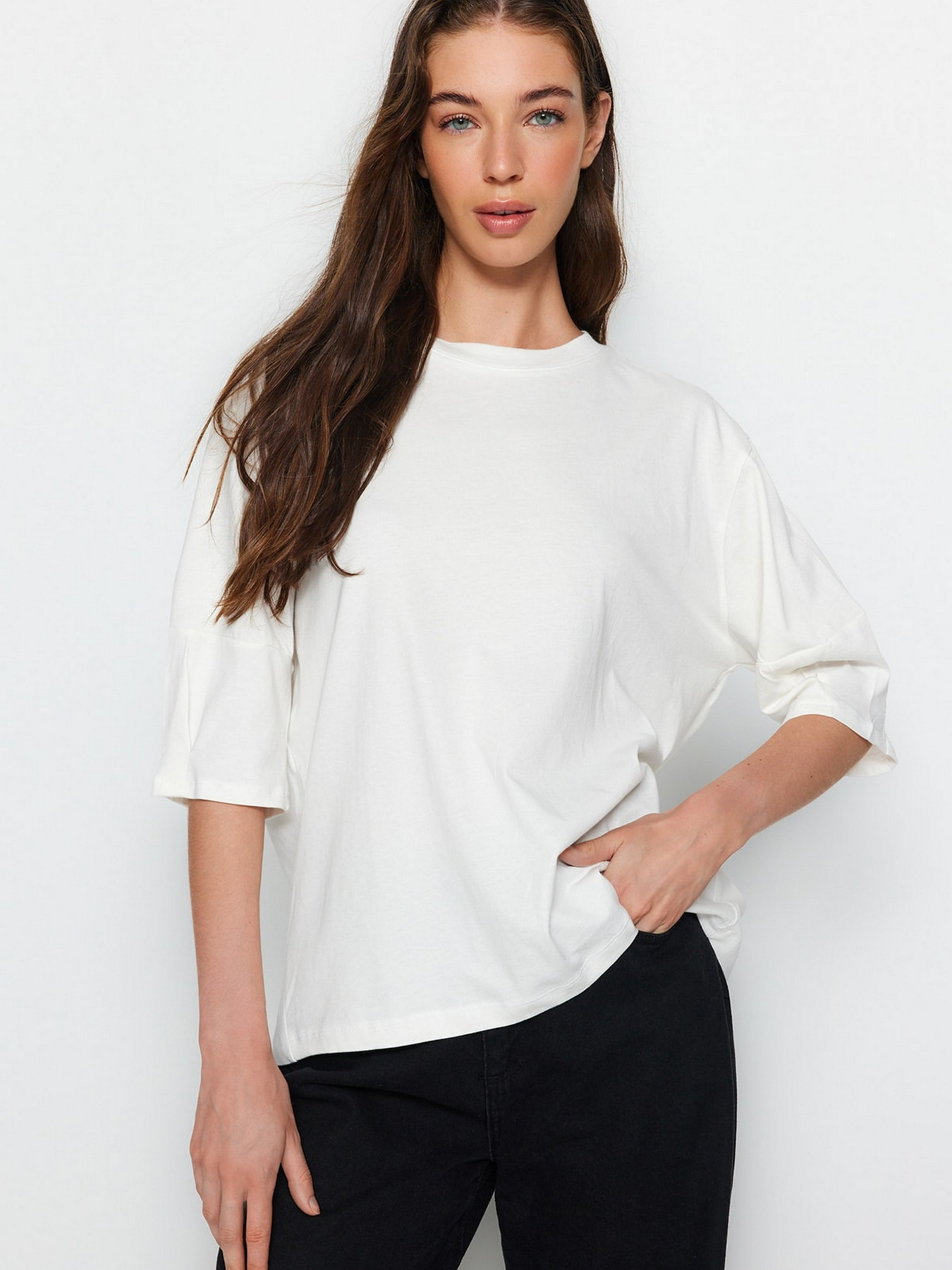 Футболка Trendyol модель TWOAW24TS00001/Ekru Фото