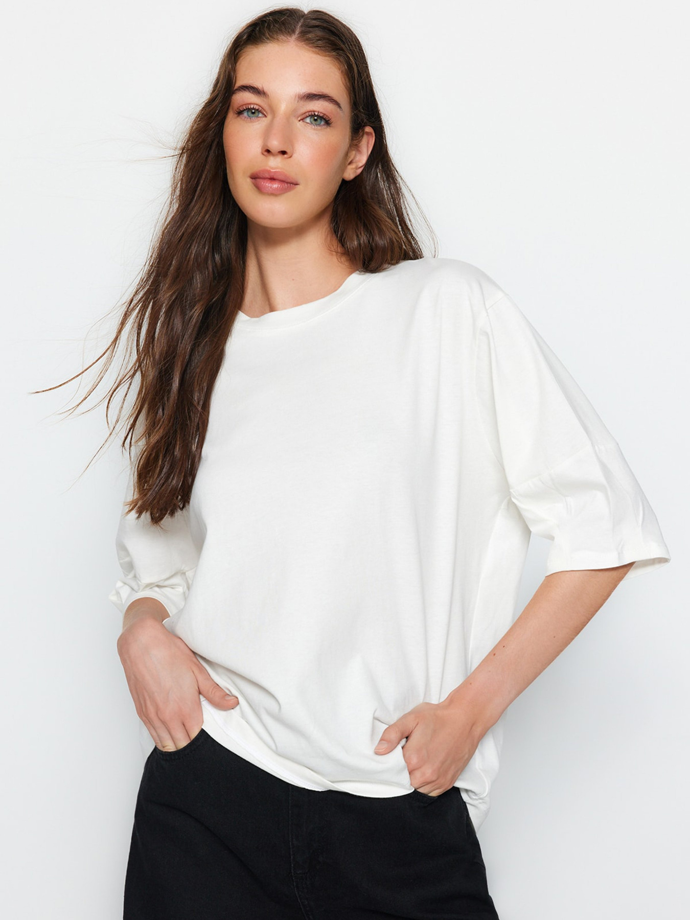 Футболка Trendyol модель TWOAW24TS00001/Ekru Фото