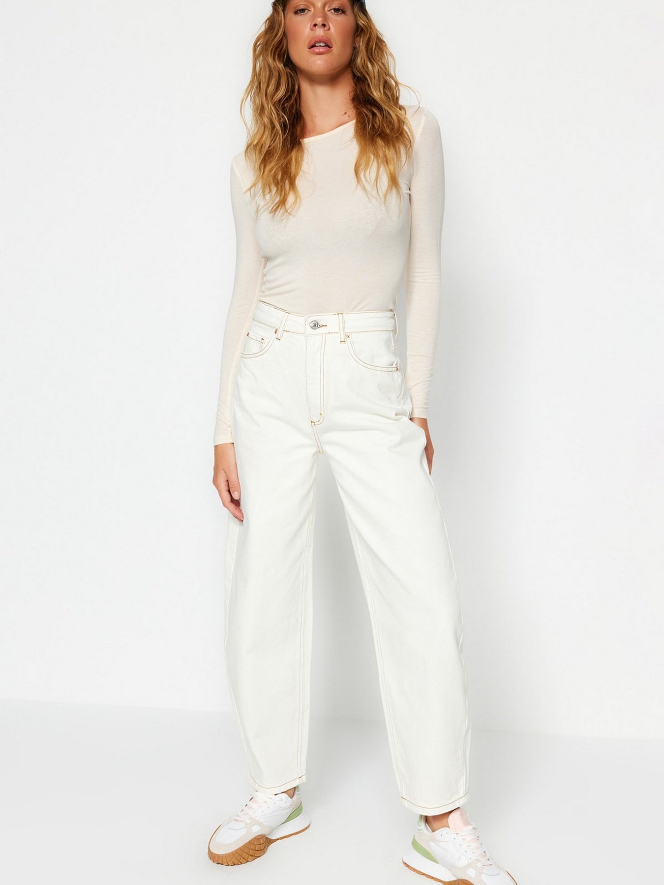 Широкі джинси Trendyol модель TWOSS23JE00295/Beyaz Фото