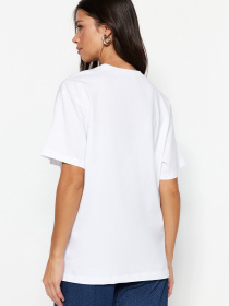 Футболка Trendyol модель TWOSS23TS00364/Beyaz Фото