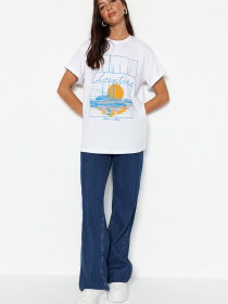 Футболка Trendyol модель TWOSS23TS00364/Beyaz Фото