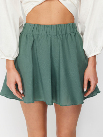 Юбка-шорты Trendyol модель TBESS24SR00001/Haki*002 Юбка-шорты Trendyol модель TBESS24SR00001/Haki*002 Фото