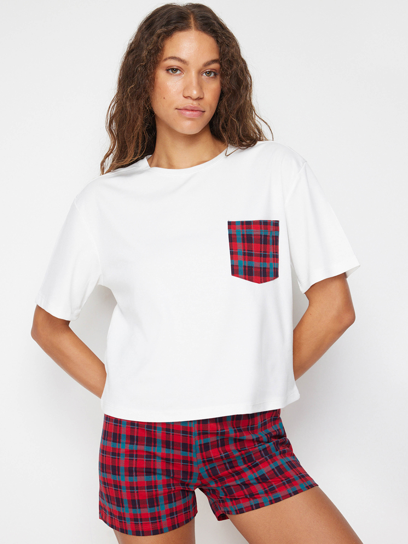 Пижама Trendyol модель THMSS24PT00037/Beyaz Фото