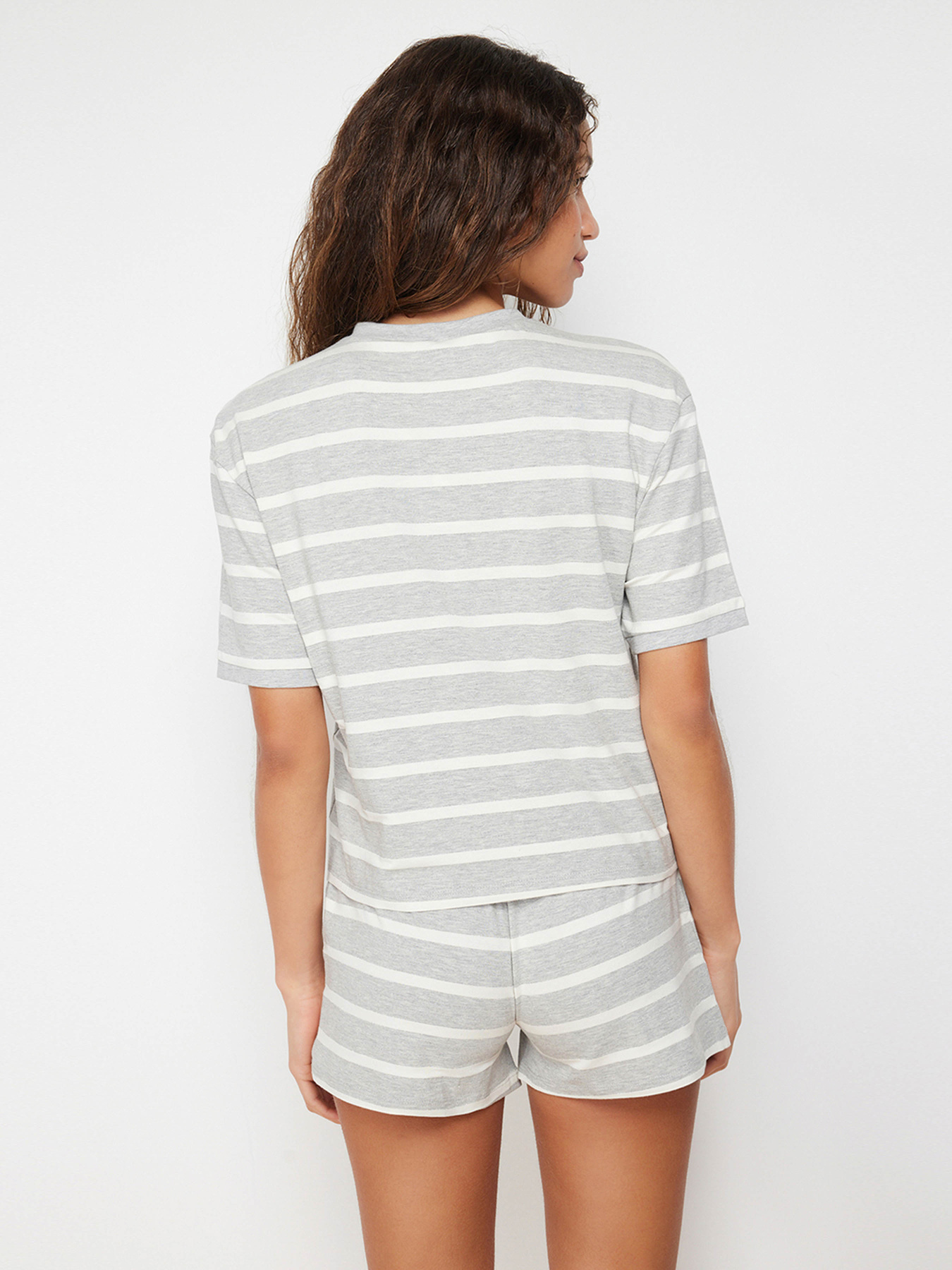 Пижама Trendyol модель THMSS24PT00061/Gri Фото