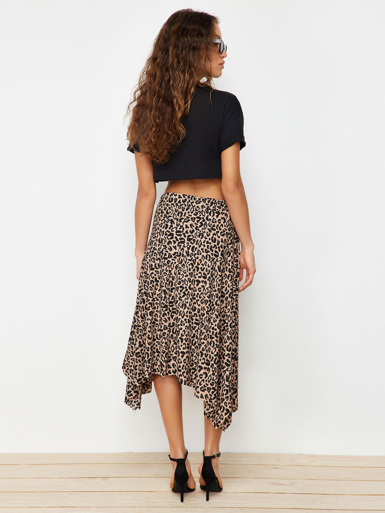 Юбка миди Trendyol модель TWOAW20ET0440/Kahverengi Фото