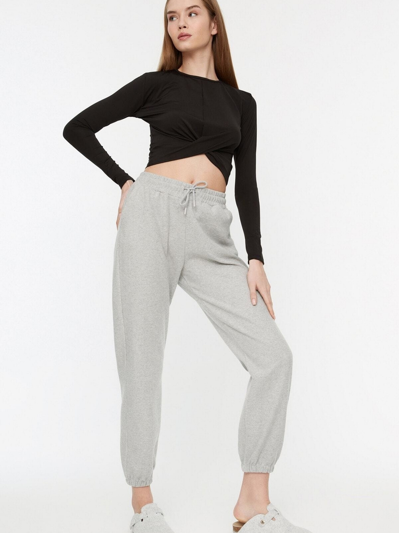 Брюки повседневные Trendyol модель TWOAW21EA0168/Gri Фото