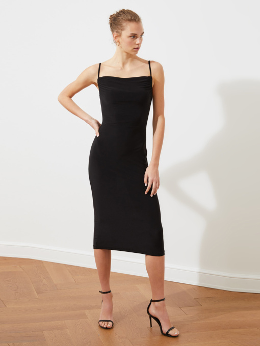 Платье миди Trendyol модель TWOSS19AD0020/Siyah Фото