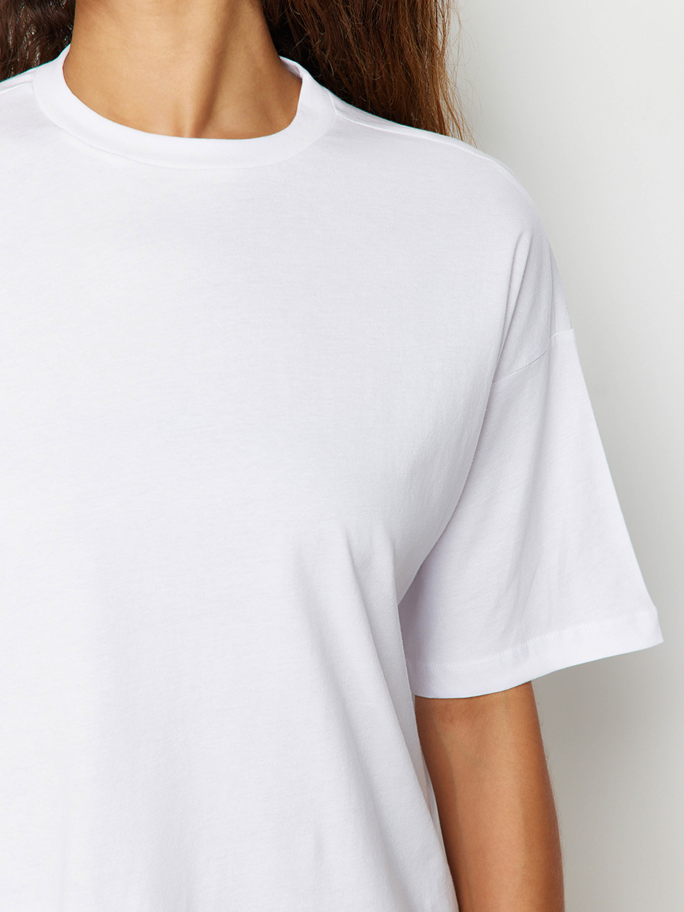 Футболка Trendyol модель TWOSS20TS0134/Beyaz Фото