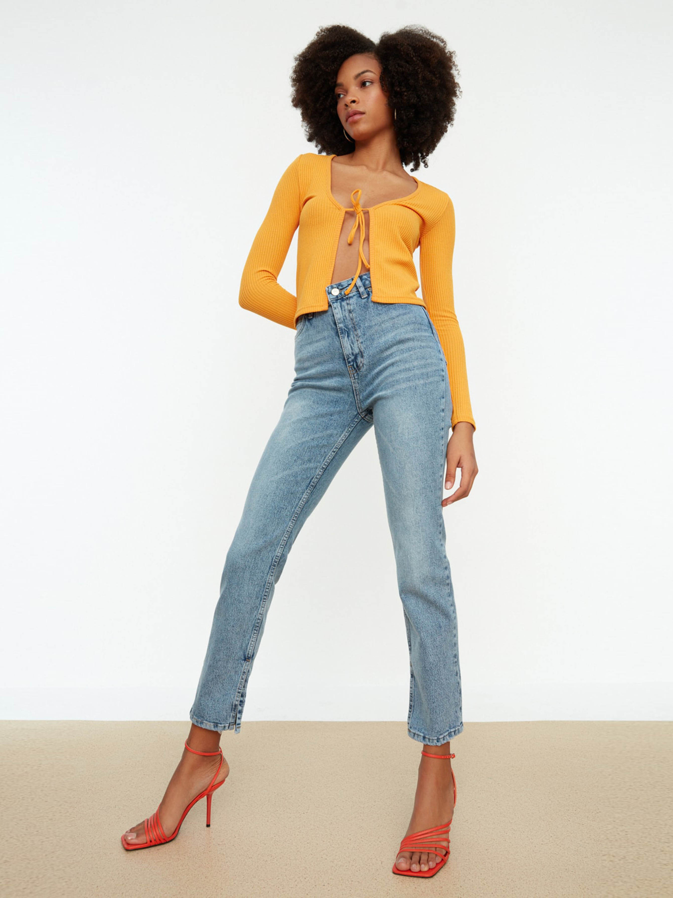 Прямі джинси Trendyol модель TWOSS22JE0430/Mavi Фото