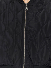 Бомбер Trendyol модель TWOSS23MO00010/Siyah Фото