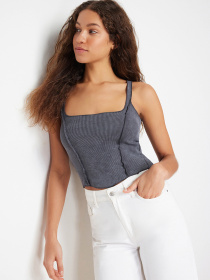 Майка Trendyol модель TWOSS24BZ00300/Antrasit Майка Trendyol модель TWOSS24BZ00300/Antrasit Фото