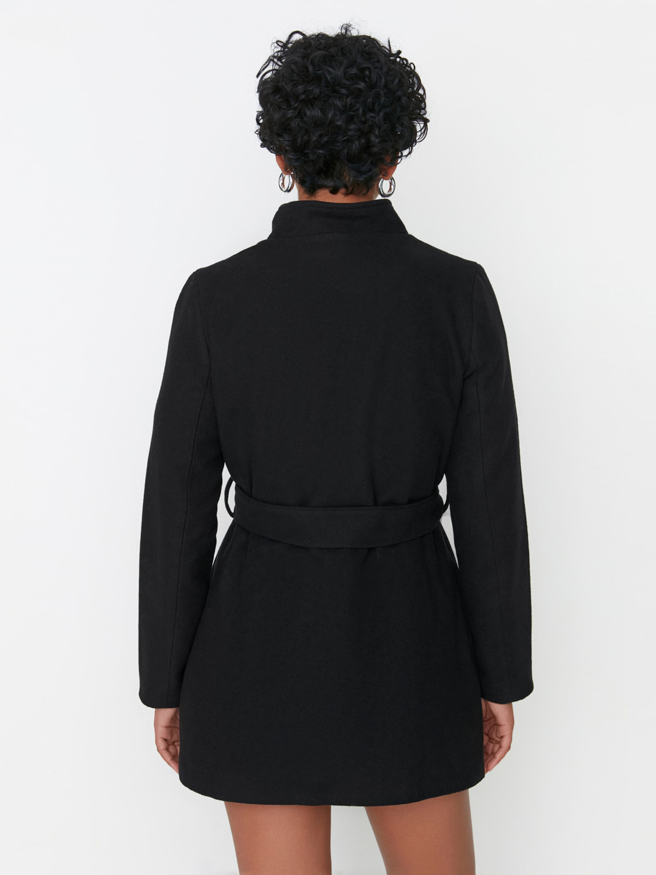 Пальто Trendyol модель TWOAW21KB0032/Siyah Фото