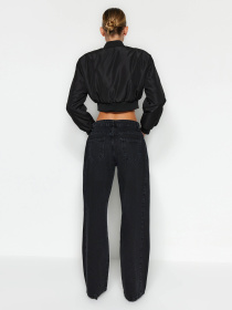Расклешенные джинсы Trendyol модель TWOAW24JE00260/Siyah Расклешенные джинсы Trendyol модель TWOAW24JE00260/Siyah Фото