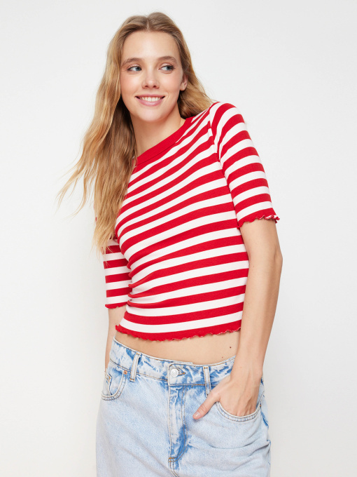 Футболка Trendyol модель TWOSS24BZ00082/Kirmizi Фото