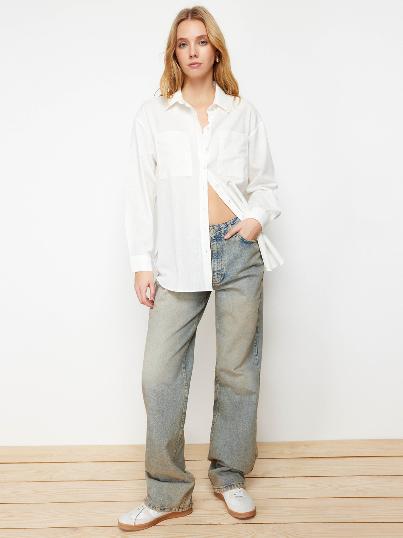 Сорочка повсякденна Trendyol модель TWOSS24GO00072/Ekru Фото