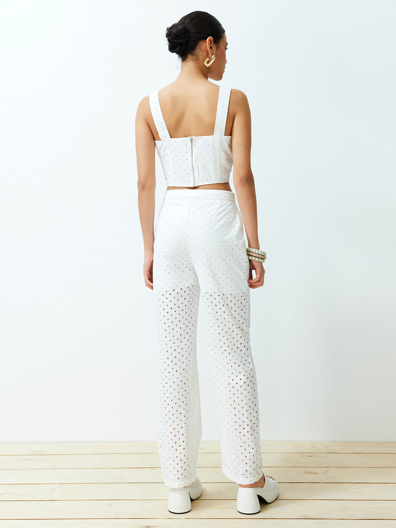 Повсякденні штани Trendyol модель TWOSS24PL00090/Ekru Фото