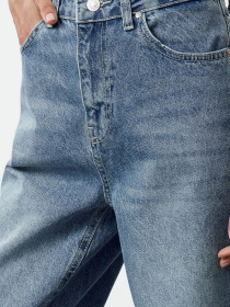 Джинсы мом Trendyol модель TWOAW25JE00131/Mavi Фото