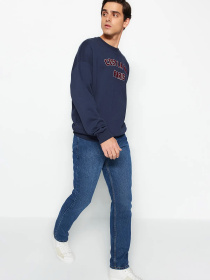 Джинсы мом Trendyol модель TMNAW24JE00024/Orta Mavi-5002 Фото