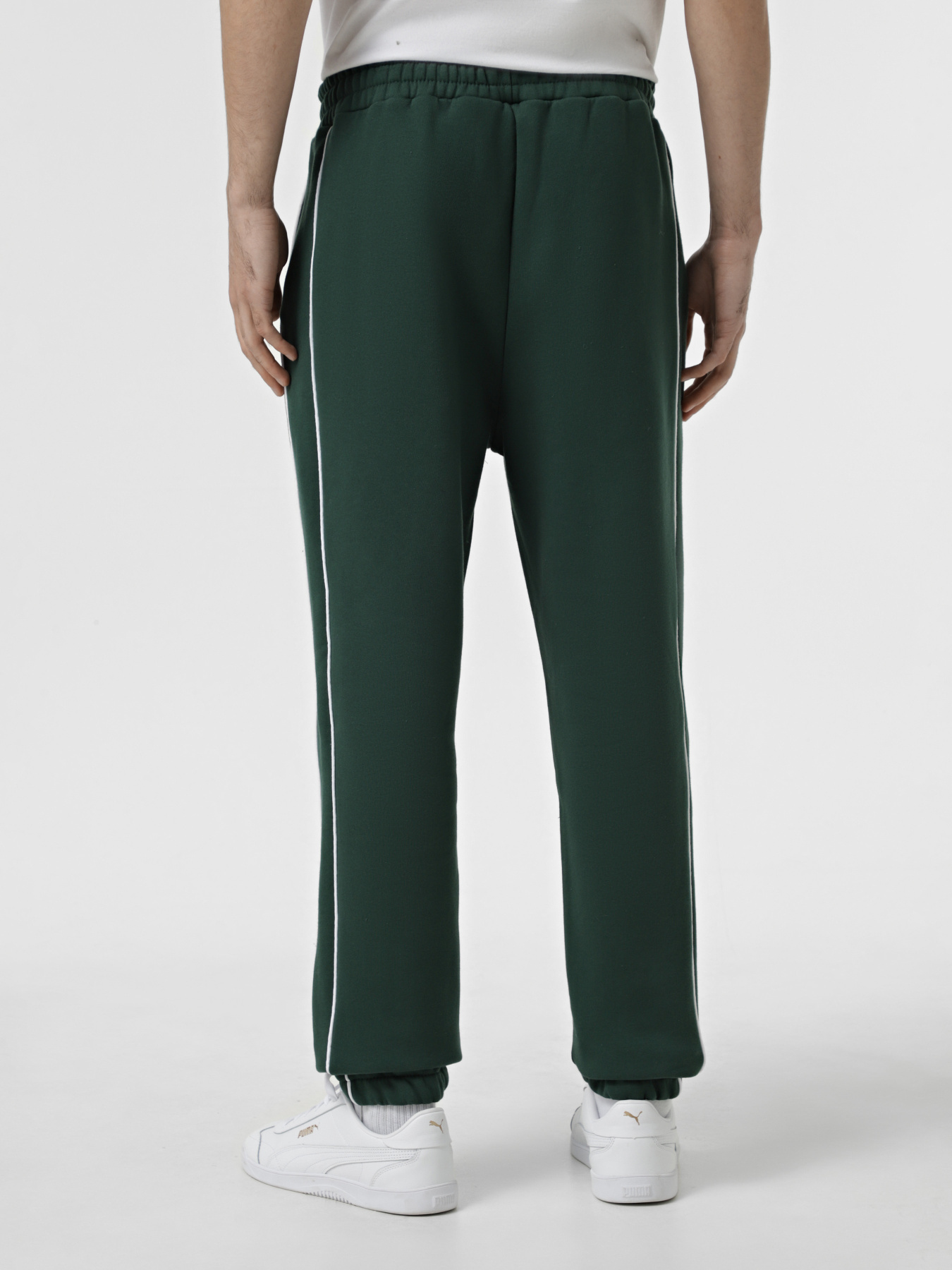 Джоггеры Trendyol модель TMNAW25EA00001/Zumrut Yesili Фото