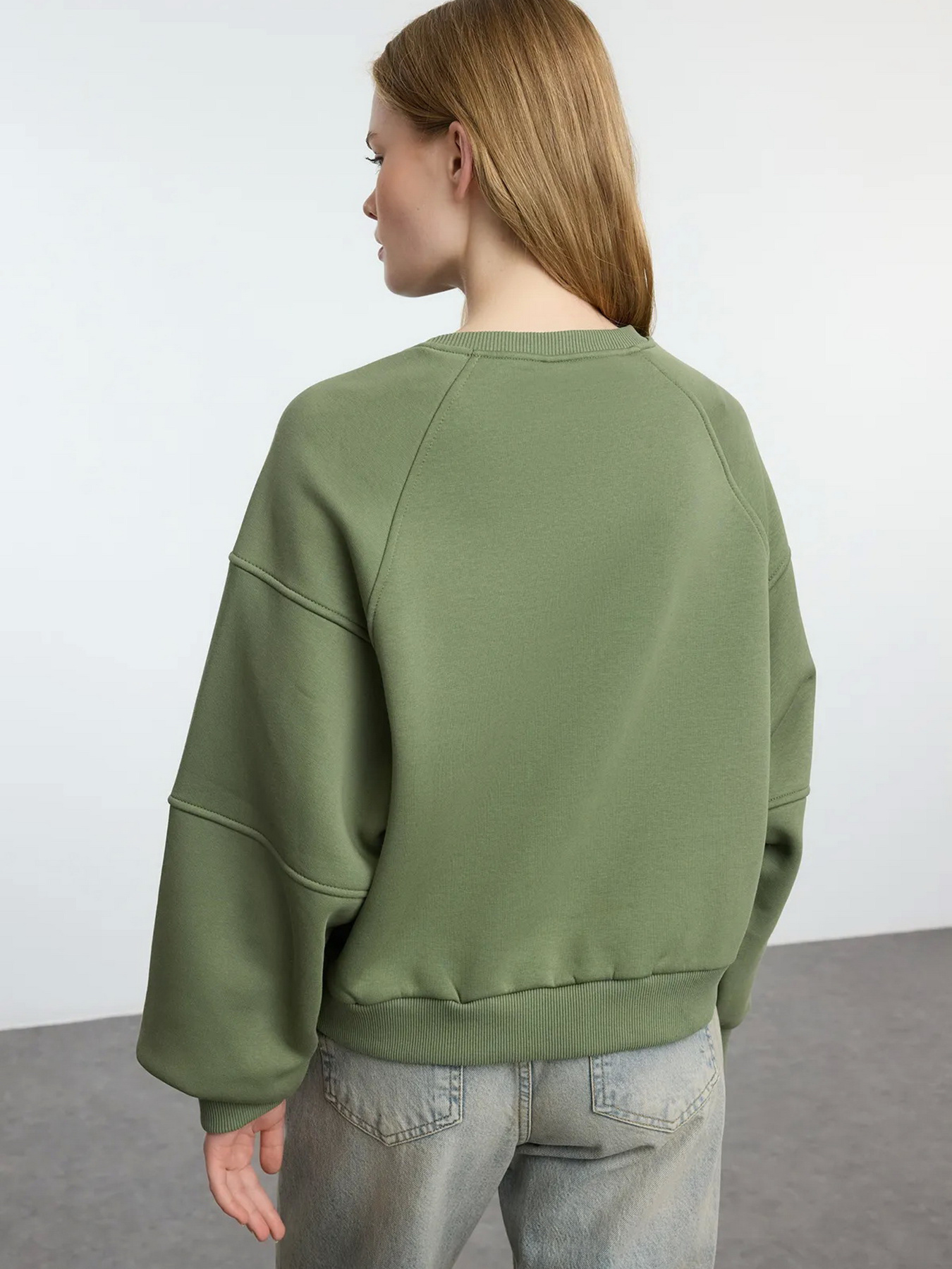 Свитшот Trendyol модель TWOAW24SW00199/Haki Фото