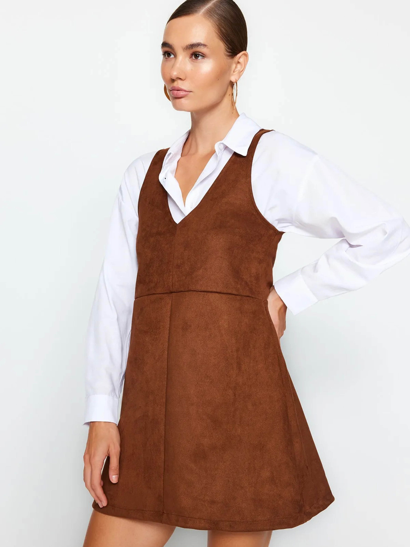 Сукня міні Trendyol модель TWOAW24EL00543/Kahverengi Фото