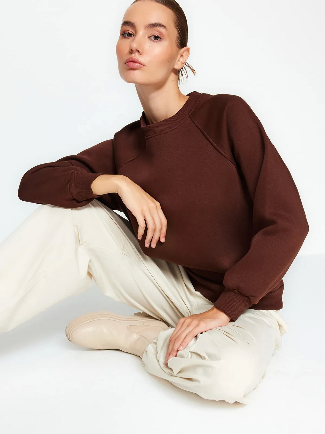 Світшот Trendyol модель TWOAW24SW00104/Koyu Kahverengi Фото