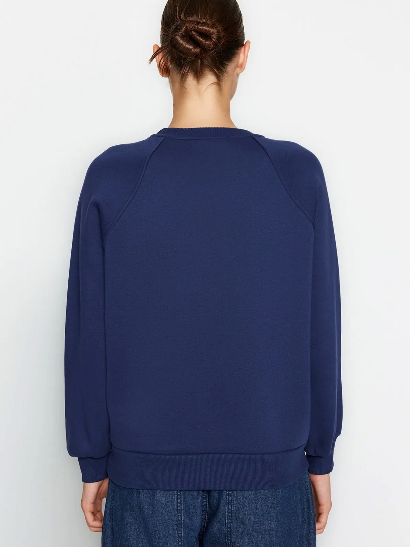 Свитшот Trendyol модель TWOAW24SW00104/Lacivert Фото