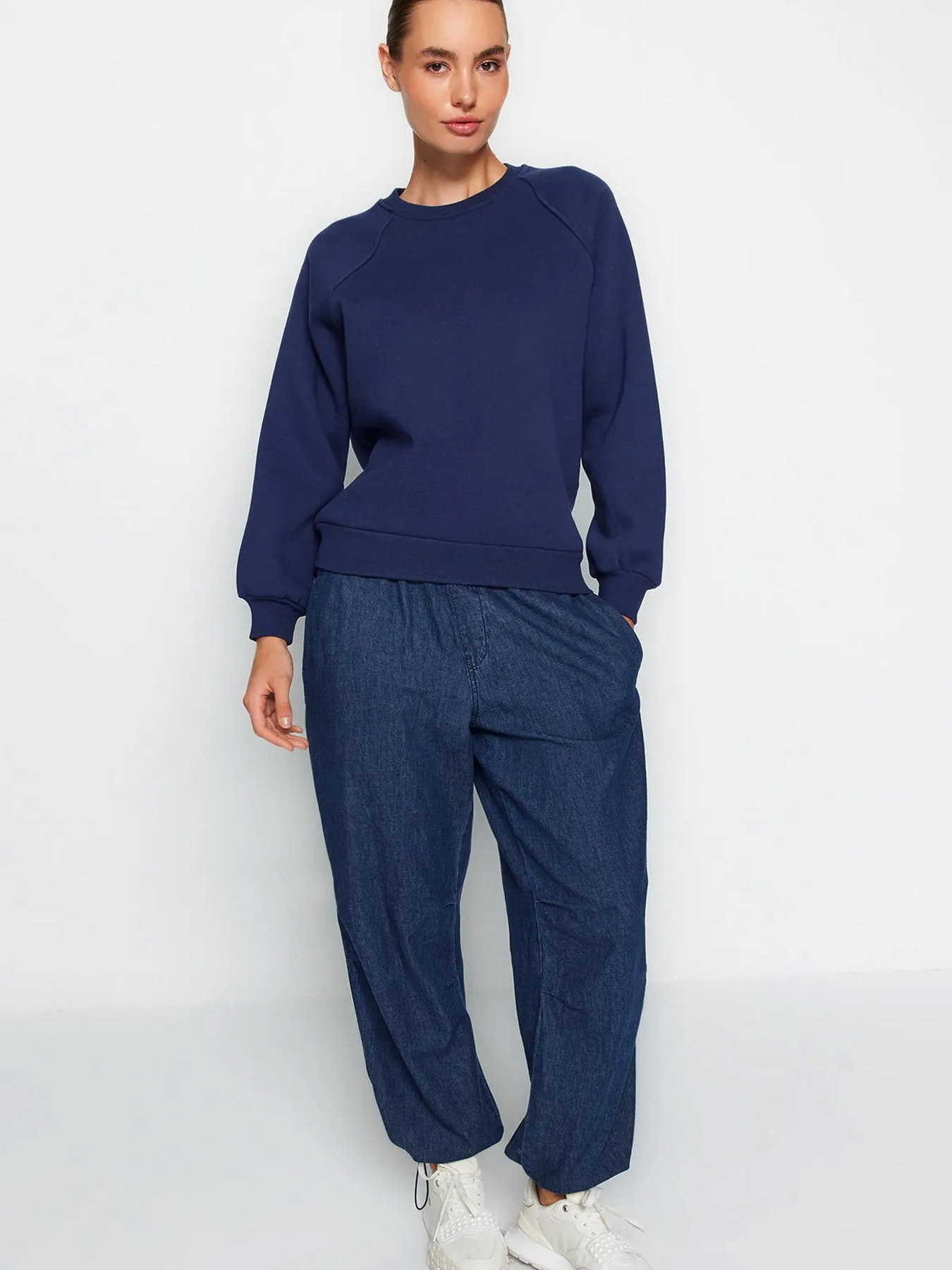 Світшот Trendyol модель TWOAW24SW00104/Lacivert Фото