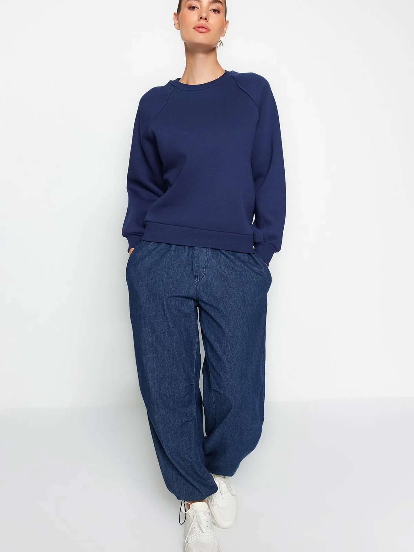 Світшот Trendyol модель TWOAW24SW00104/Lacivert Фото