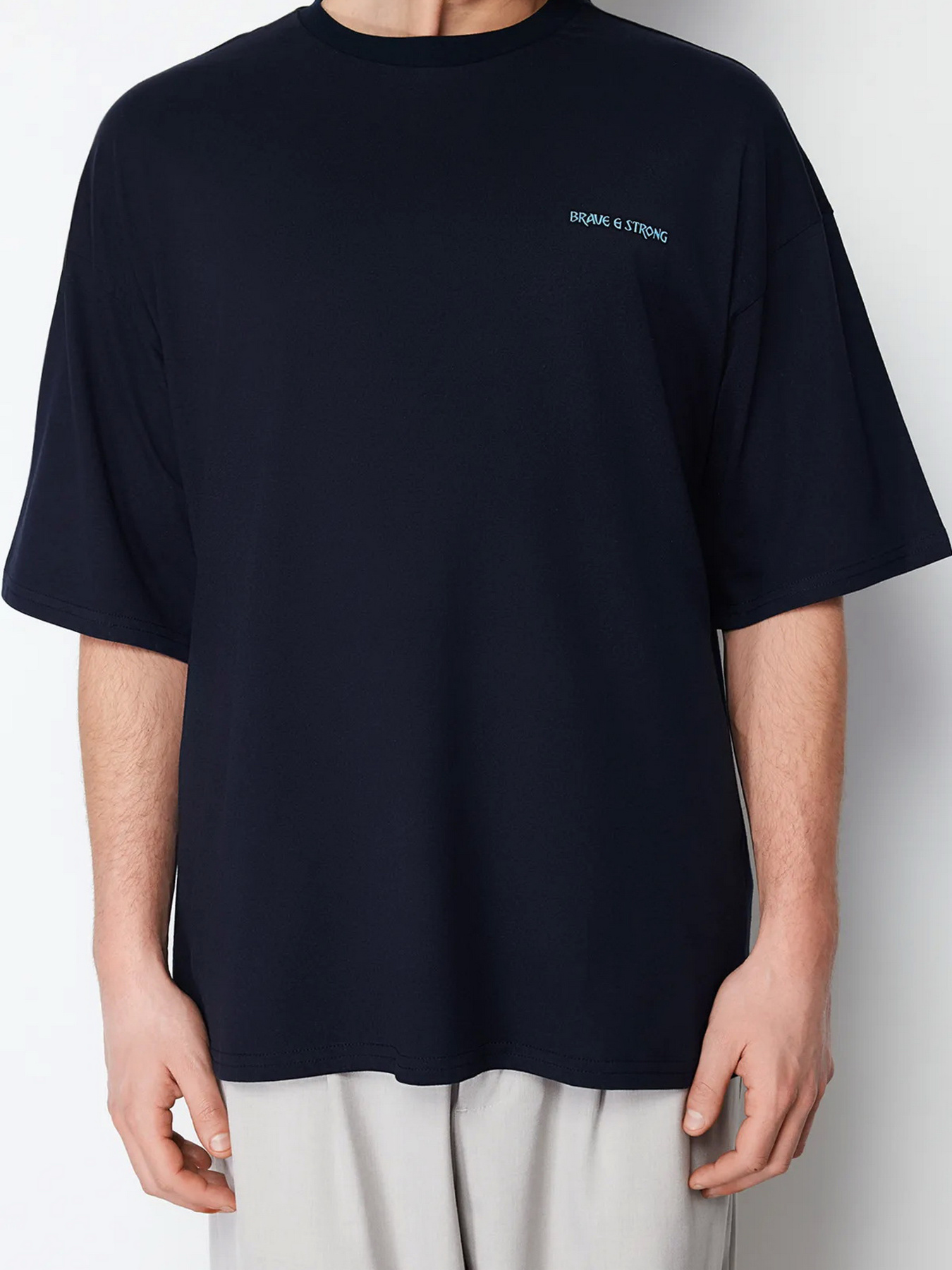 Футболка Trendyol модель TMNSS24TS00130/Lacivert*003 Фото