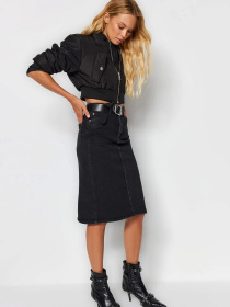 Юбка миди Trendyol модель TWOSS21ET0297/Siyah Фото