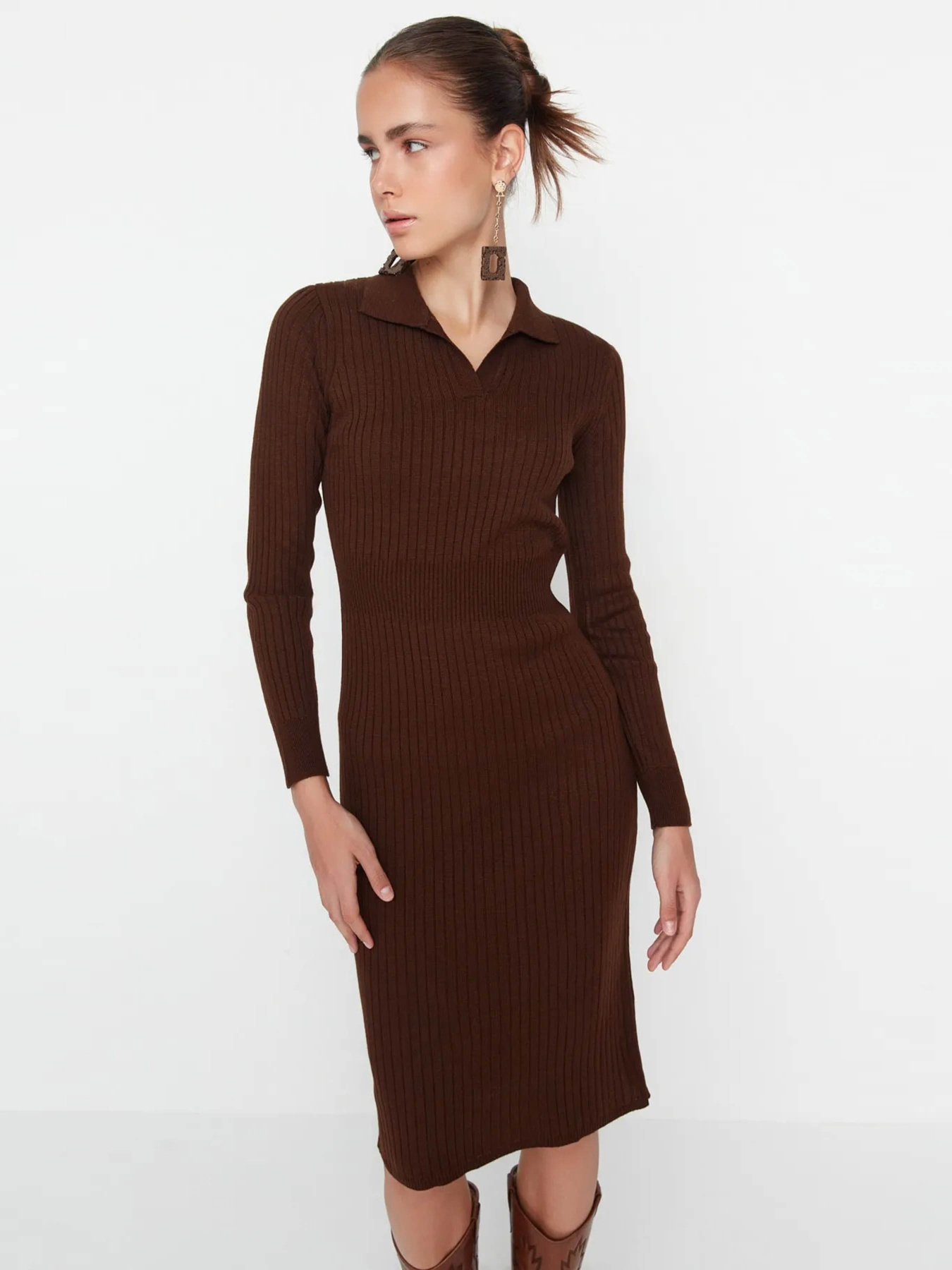Платье миди Trendyol модель TWOAW22EL1376/Kahverengi Фото