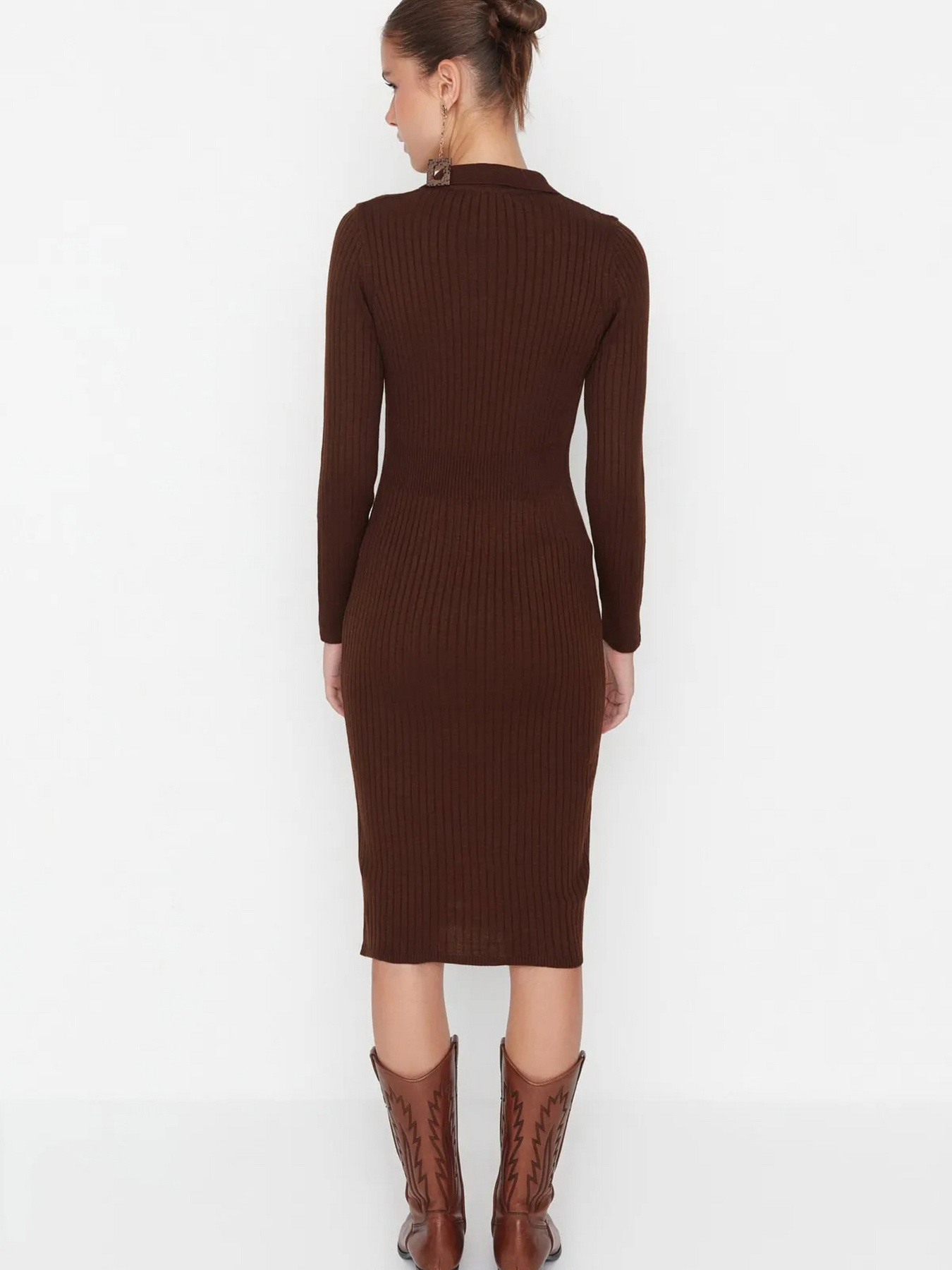 Сукня міді Trendyol модель TWOAW22EL1376/Kahverengi Фото