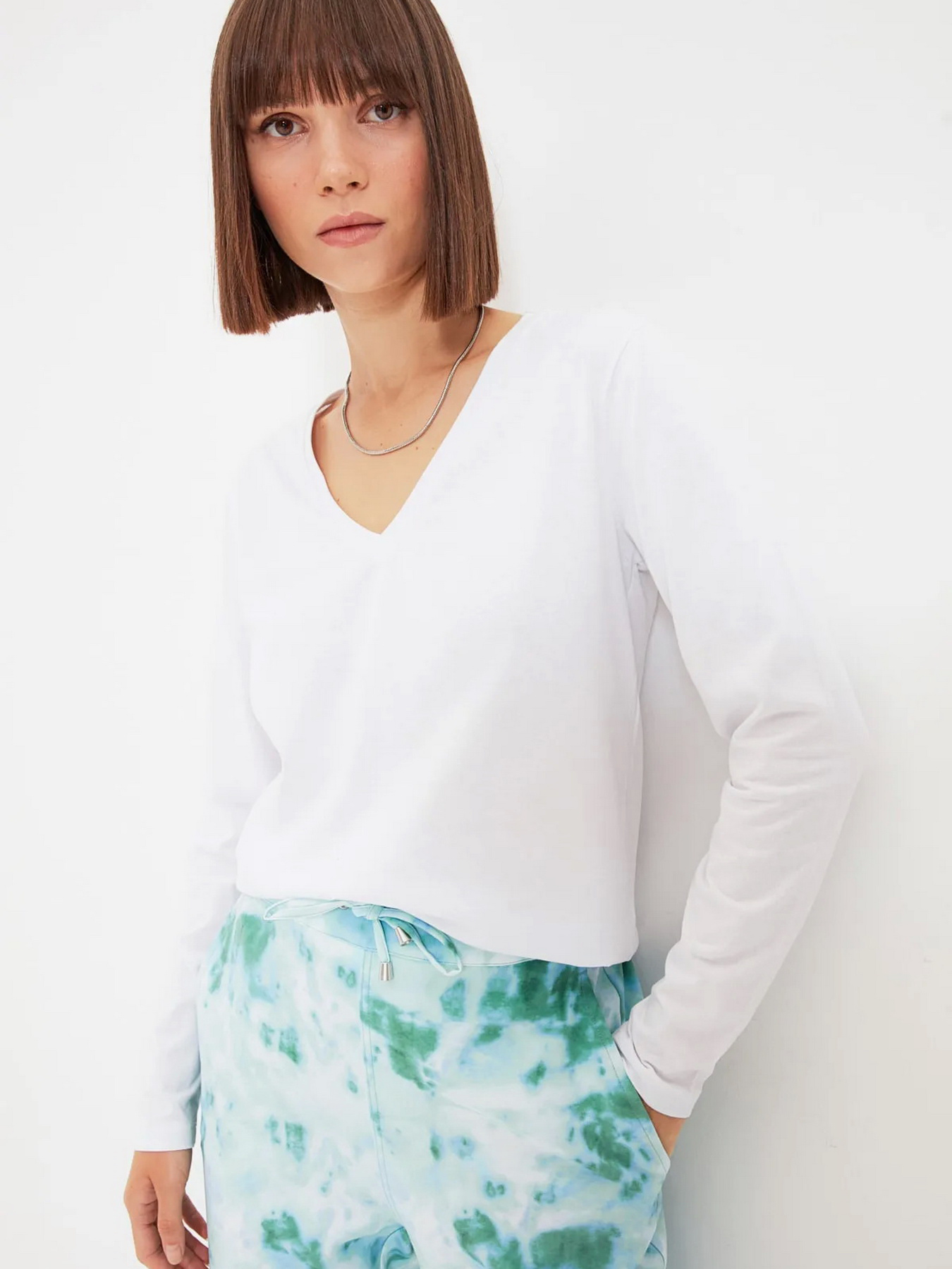 Лонгслів Trendyol модель TWOAW21TS0099/Beyaz Фото