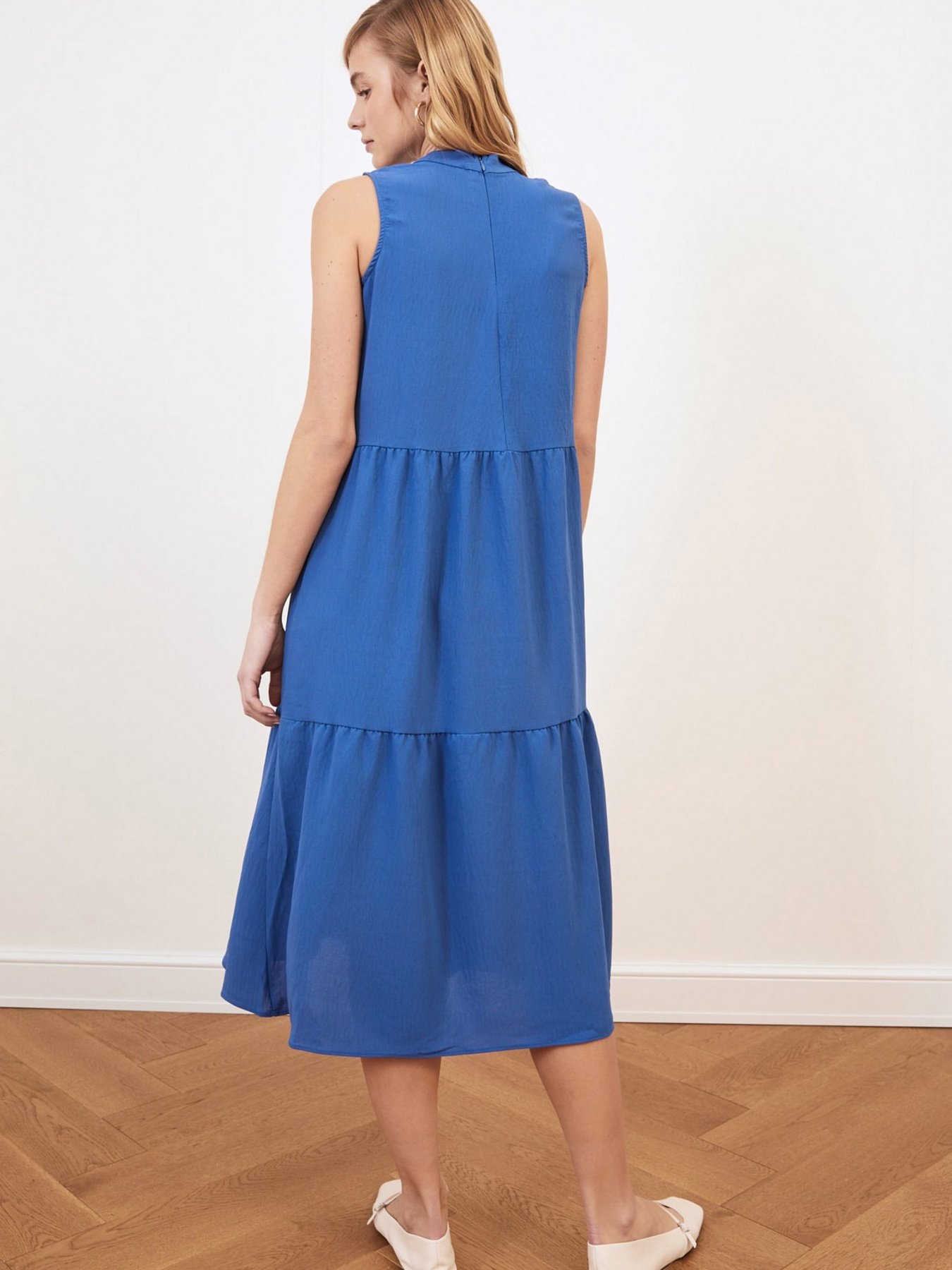 Платье миди Trendyol модель TWOSS20EL1864/Mavi Фото