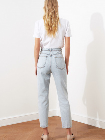 Джинсы Trendyol модель TWOAW21JE0119/Mavi Фото