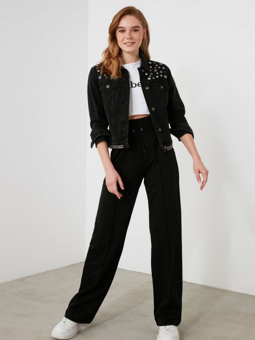 Штани спортивні Trendyol модель TWOAW21EA0395/Siyah Фото