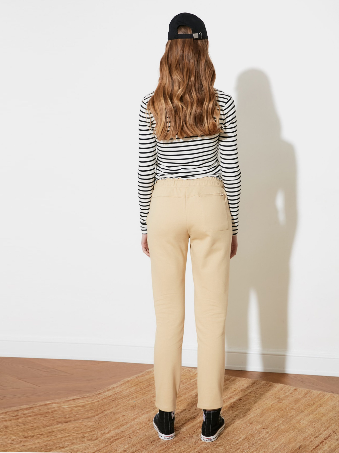 Спортивні штани Trendyol модель TWOSS21EA0084/Bej Фото