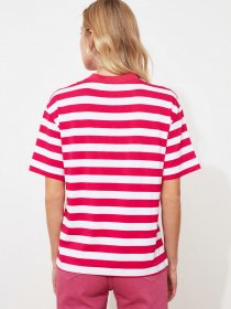 Футболки и поло Trendyol модель TWOSS21TS1204/Pembe Фото